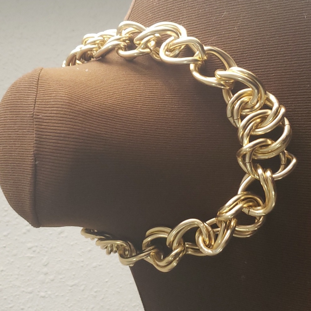 FASHION NECKLACE